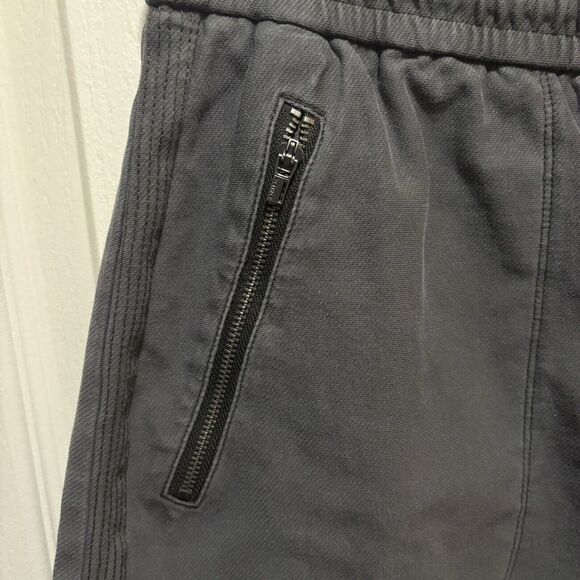 Athleta Womens Farallon  Gray Mini Skirt Zipper Pockets Size 8 - Picture 3 of 7